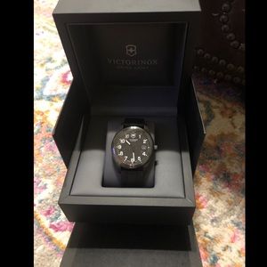 Victoroinox Swiss Army Garrison Watch